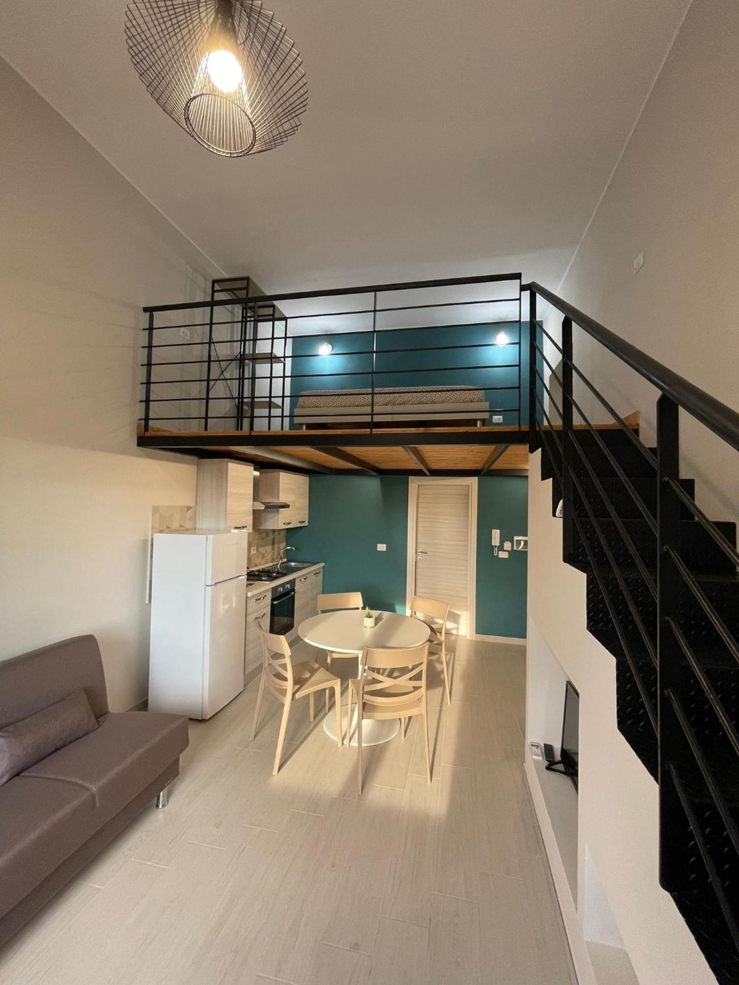 Luma Holiday Homes Mondragone Εξωτερικό φωτογραφία
