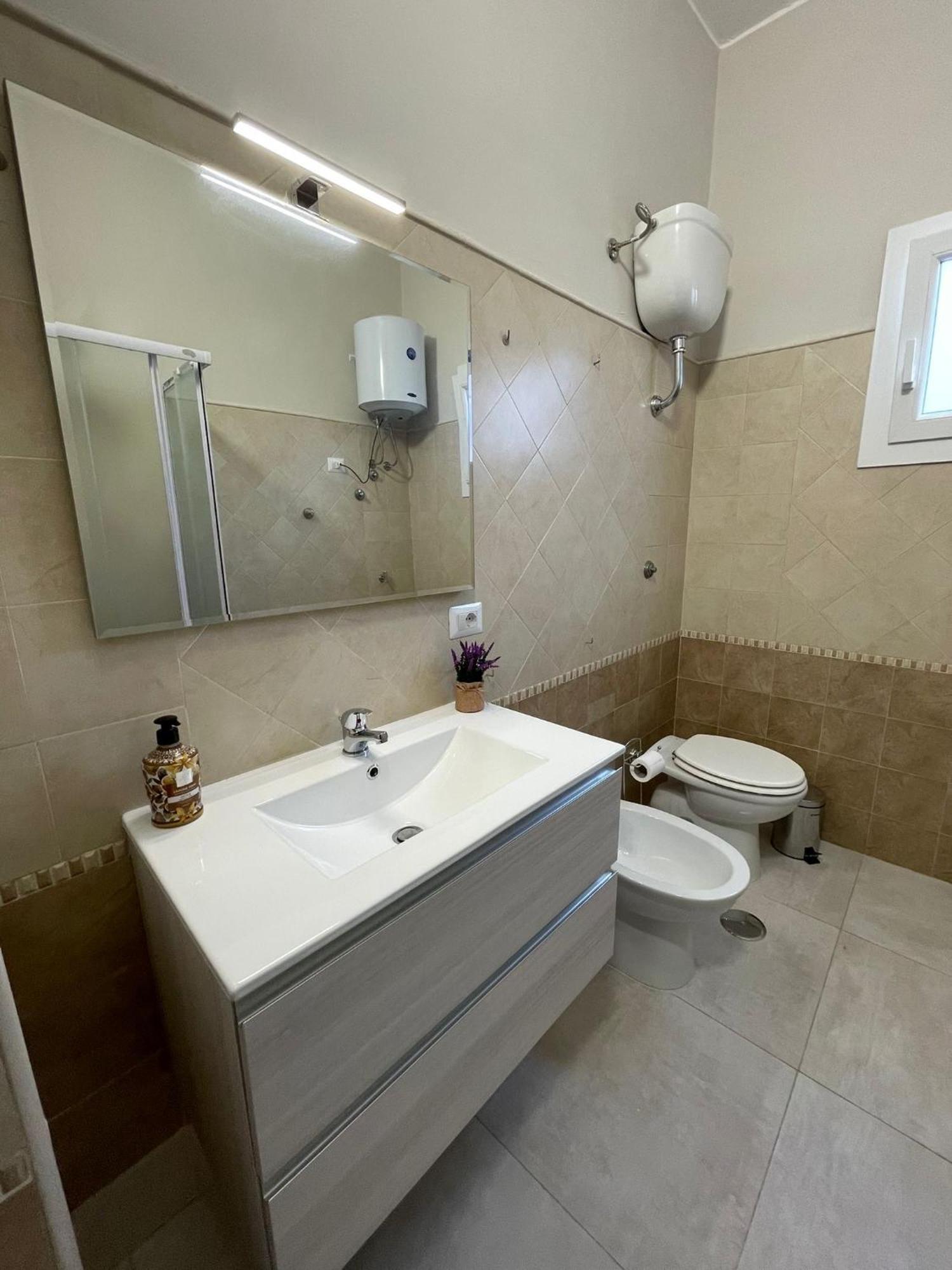 Luma Holiday Homes Mondragone Εξωτερικό φωτογραφία